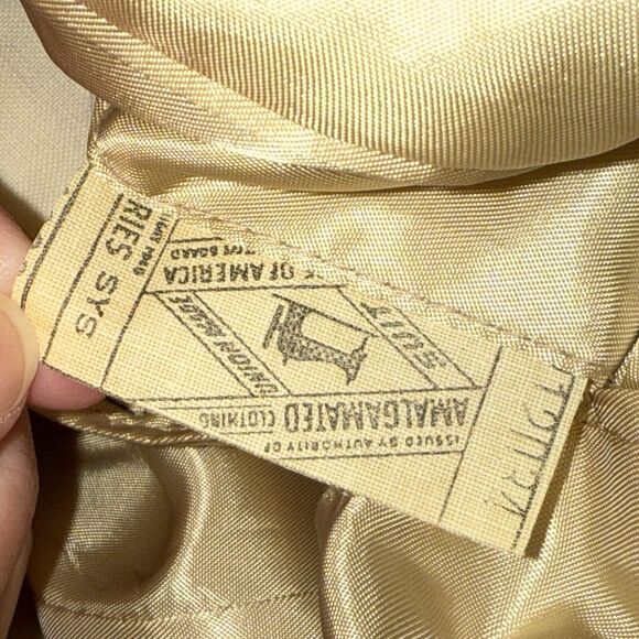 Vintage IZOD Lacoste Red Blazer Suit Jacket Gold Gator Buttons Size? See Des - Picture 8 of 8